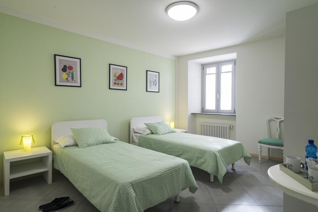 Chery Bed & Breakfast Riva San Vitale Quarto foto